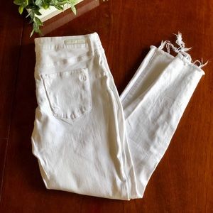 Articles of Society Carly Distressed Skinny Crop